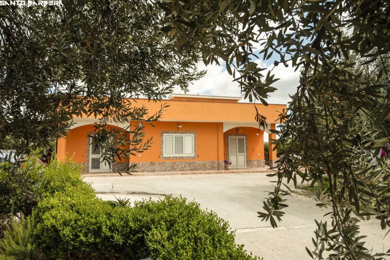 Eleonora 3*
